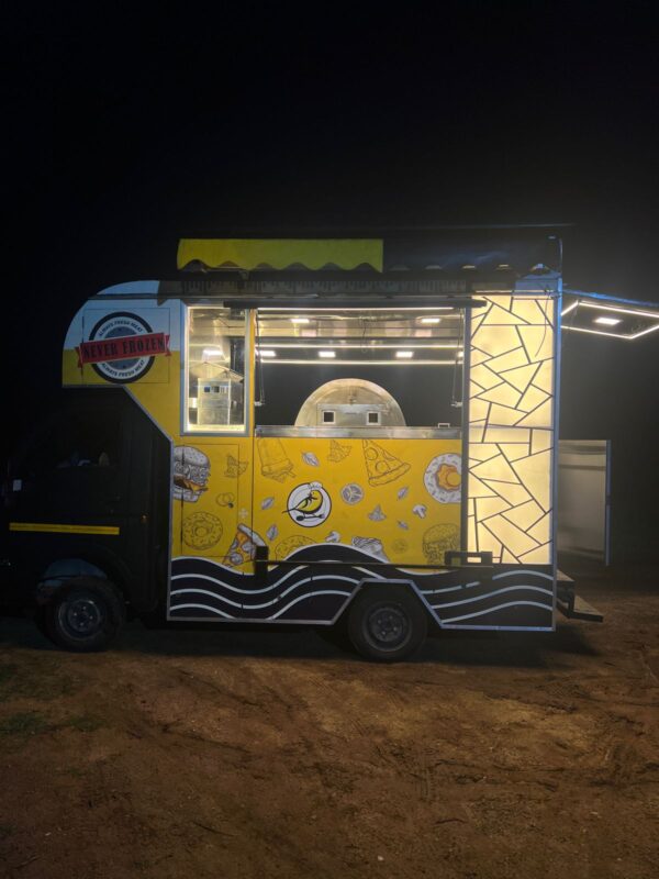 ICE CREAM FOOD TRUCK IN SALEM - Image 3