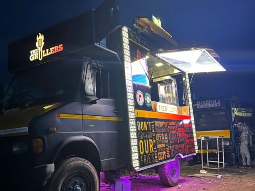 NON VEG MOBILE CANTEEN