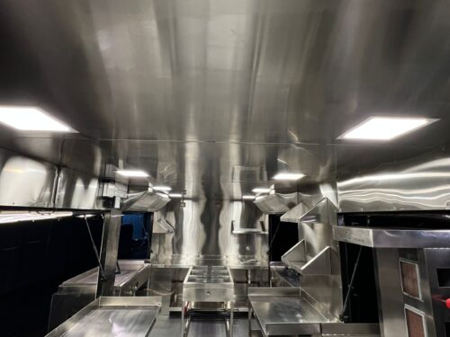 MOBILE RESTAURANT FOOD TRUCK