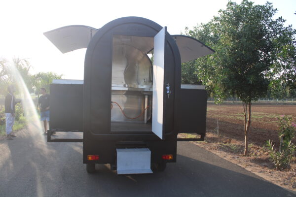 SOUTH INDIAN FOOD TRUCK IN NAMAKKAL - Image 2